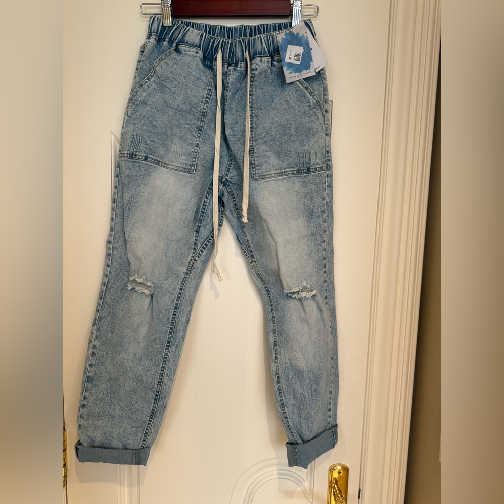 Casual Light Blue Women's Relaxed Jeans